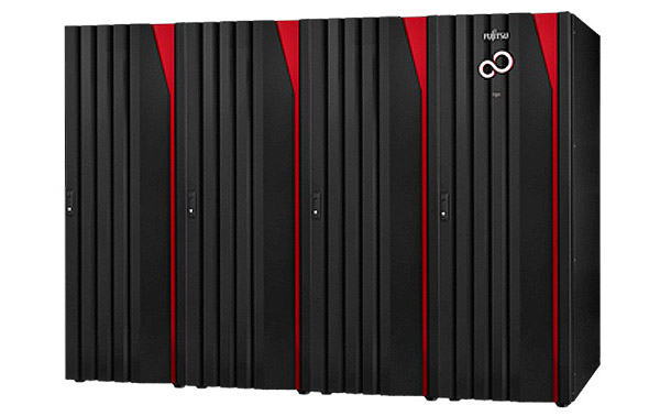 СХД FUJITSU ETERNUS DX8900 S4